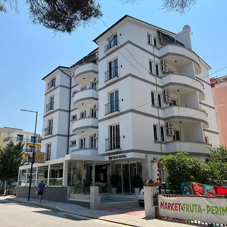 Daire Star & Restaurant *