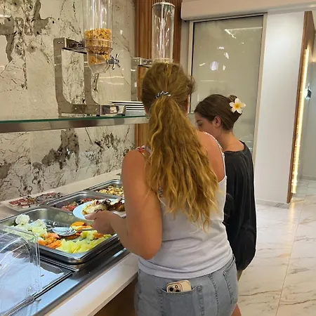 Star & Restaurant Apartamento *