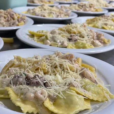 Star & Restaurant Appartement Golem (Tirana)