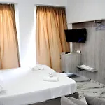 Star & Restaurant Golem (Tirana)