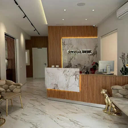 Star & Restaurant * Golem (Tirana)