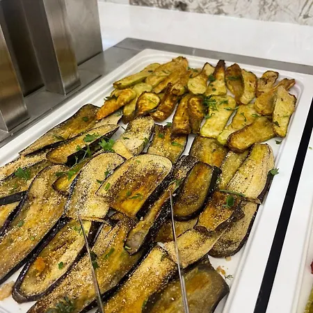 Star & Restaurant Golem (Tirana)