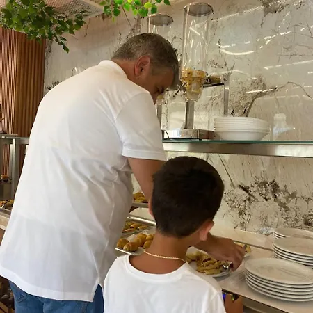 Star & Restaurant