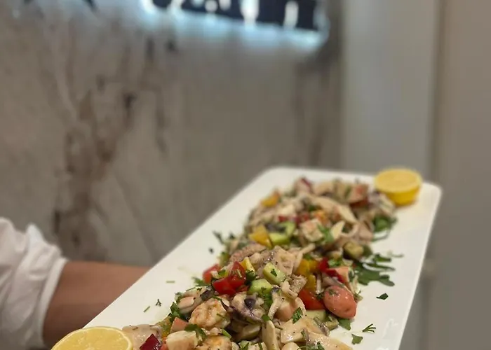 Star & Restaurant Appartement Golem (Tirana)