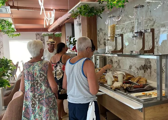 Star & Restaurant