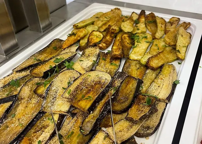 Star & Restaurant Golem (Tirana)